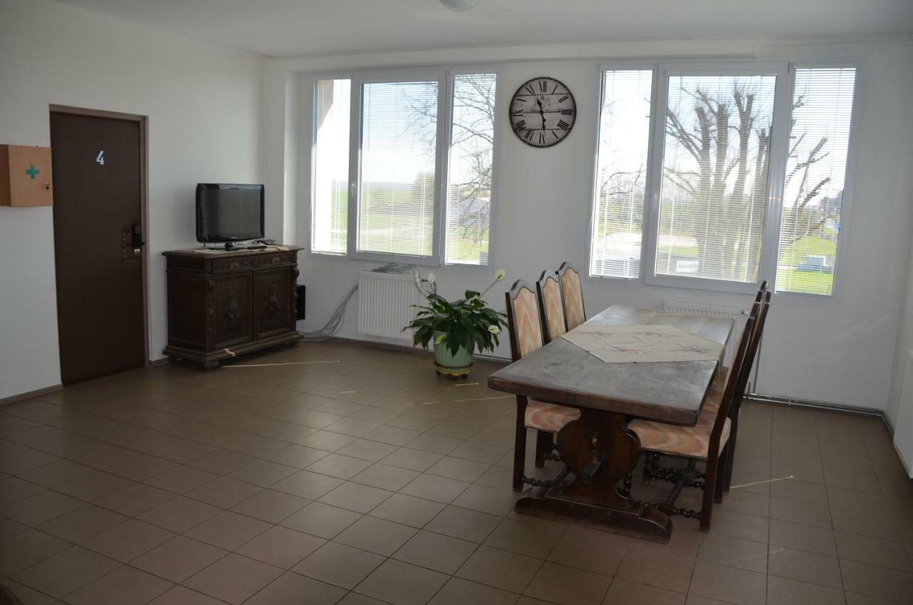 Country House Reem Pommeuse ภายนอก รูปภาพ